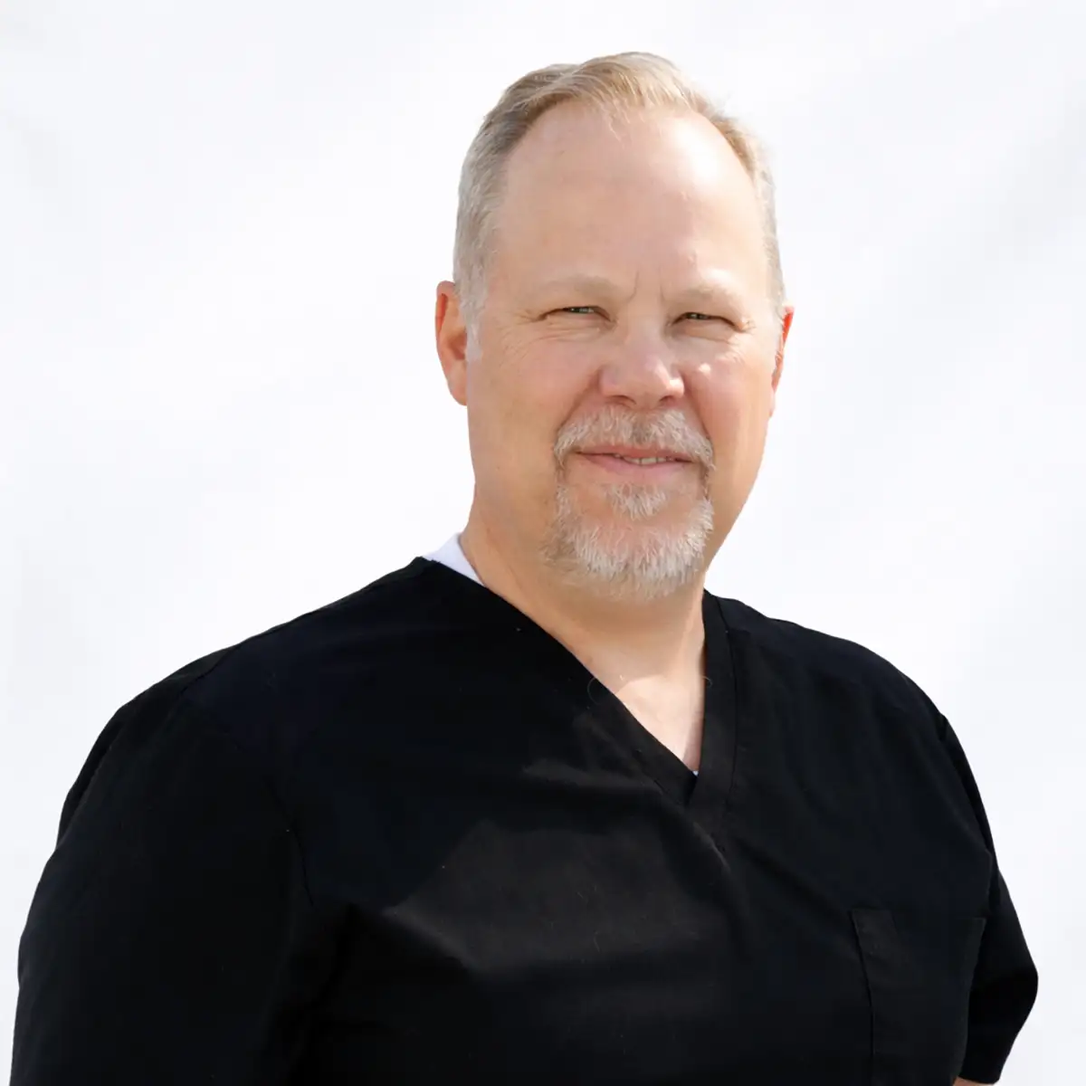 Dr. Steve Carr, Medical Director and veterinarian at Highland Hills Vet Hospital